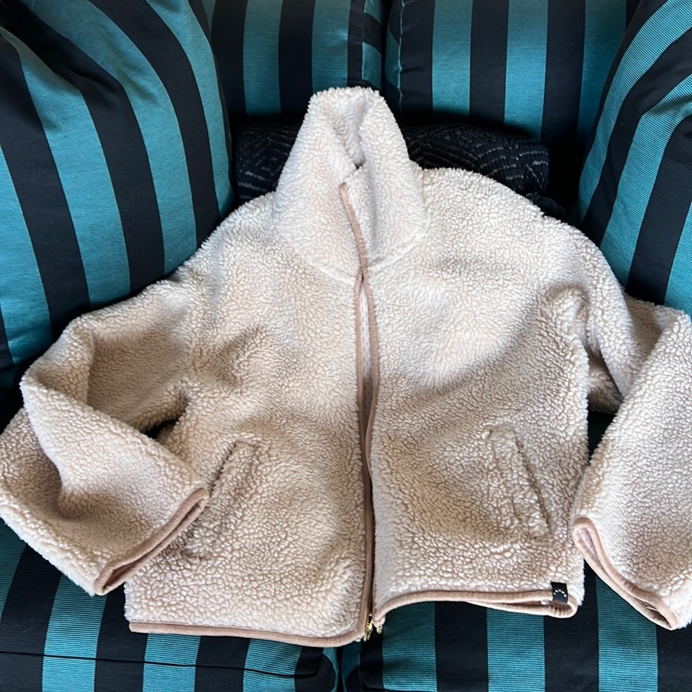 Furry Varley sherpa jacket. Hardly worn. Perfect condition.